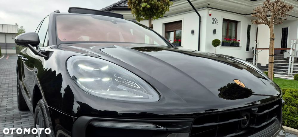 Porsche Macan T - 15