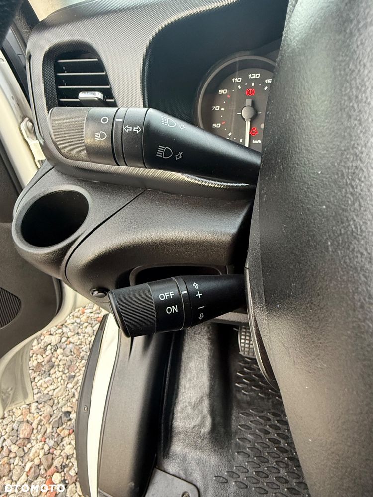 Iveco DAILY 35C15, 3.0HPI L3H2, hak 3,5t, GWARANCJA klima tempomat - 18