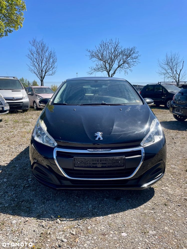 Peugeot 208 1.6 BlueHDi Allure S&S - 7