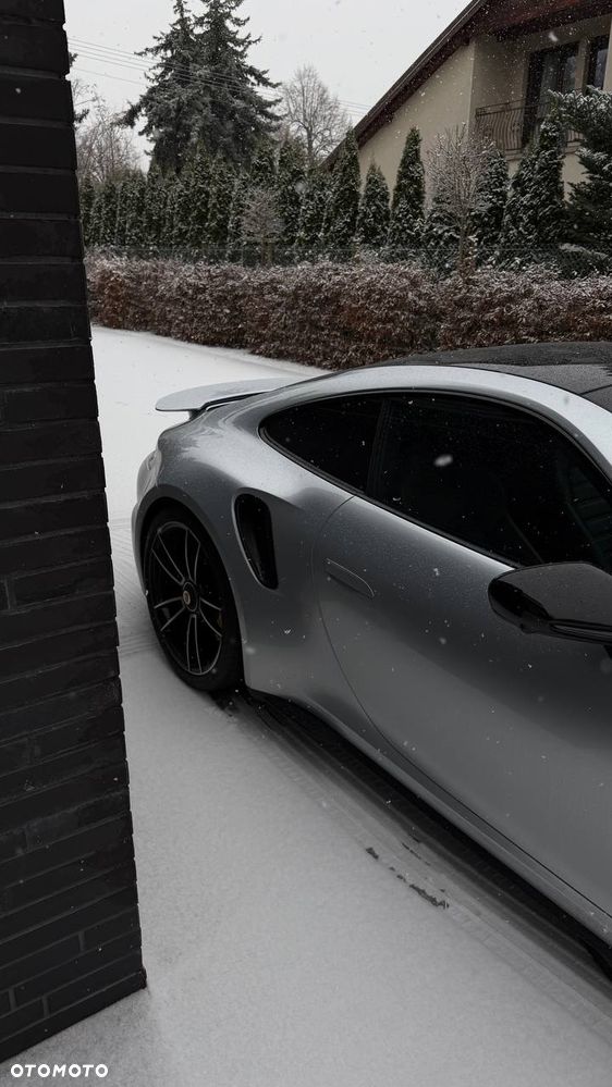 Porsche 911 Turbo S - 16