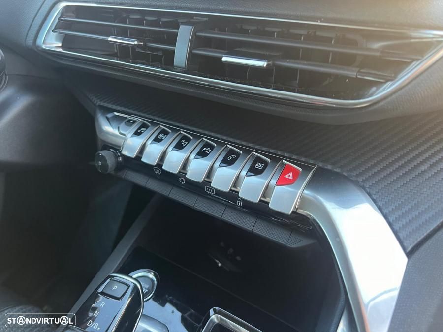 Peugeot 3008 1.6 Hybrid Active Pack e-EAT8 - 9