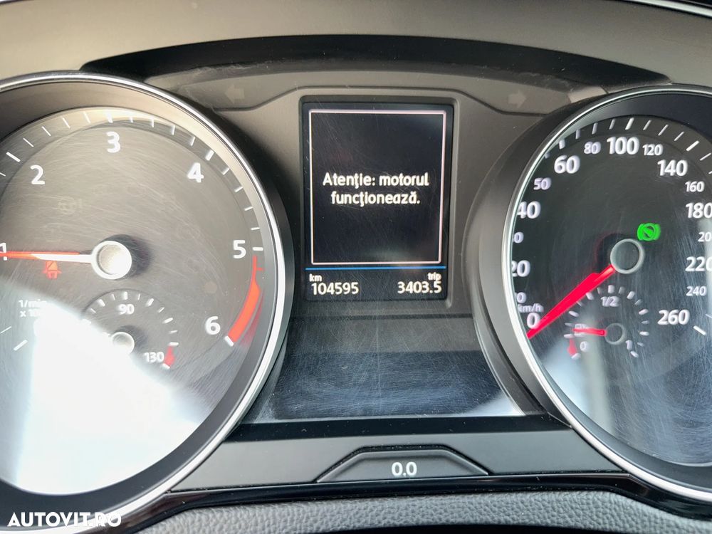 Volkswagen Passat 2.0 TDI DSG Comfortline - 10