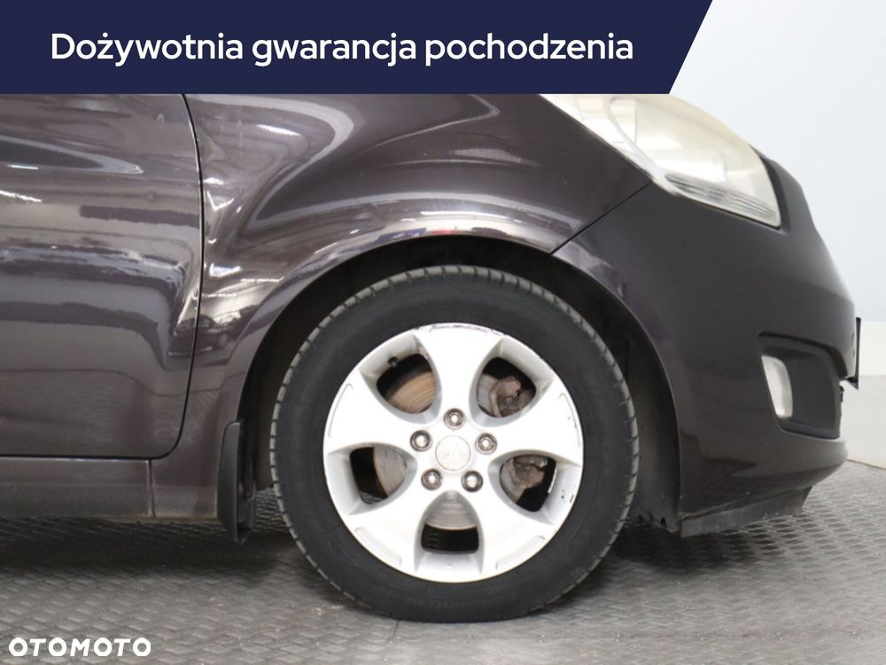 Kia Venga - 17