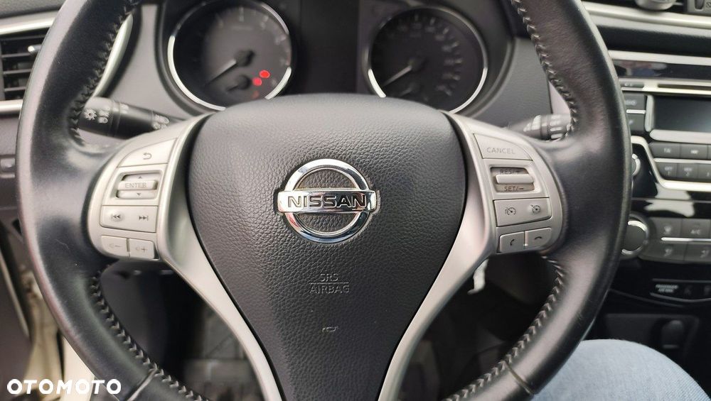Nissan Qashqai 1.2 DIG-T N-Vision - 14