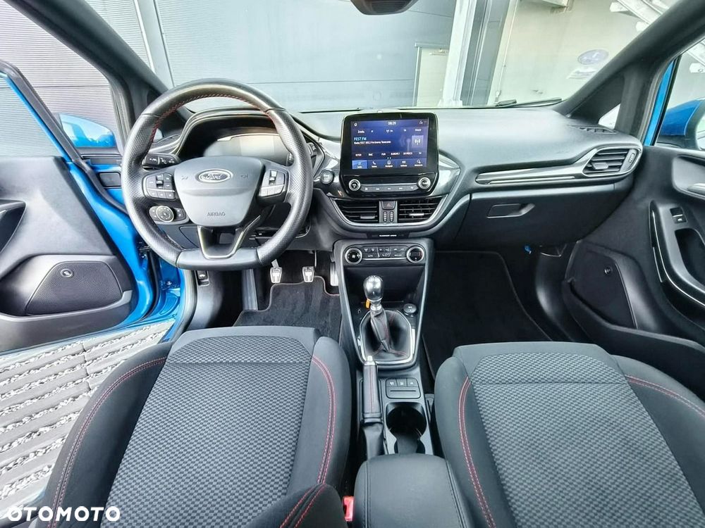 Ford Fiesta - 13