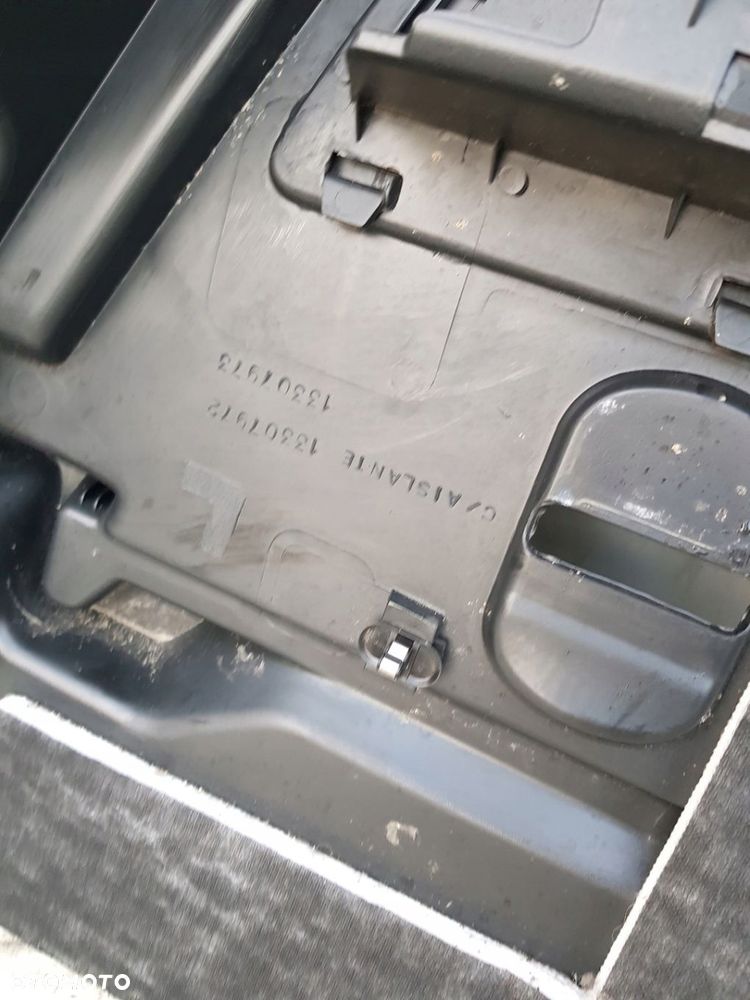 boczek bagażnika prawy lewy Opel Corsa E 5d - 9