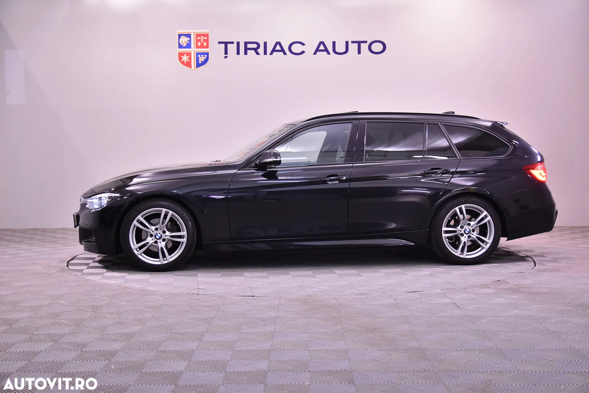 BMW Seria 3 318i Touring Aut. M Sport - 2