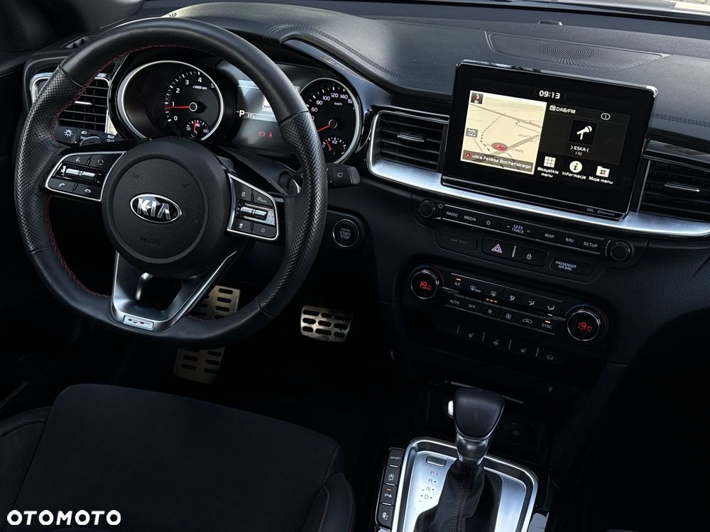 Kia Ceed 1.6 T-GDI GT DCT - 17