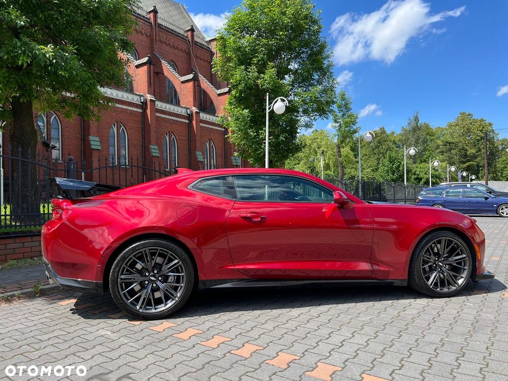 Chevrolet Camaro - 3