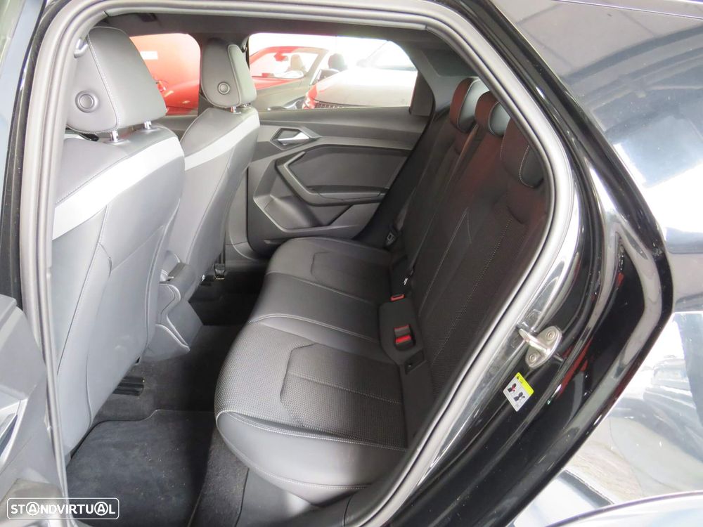 Audi A1 Citycarver 30 TFSI - 13