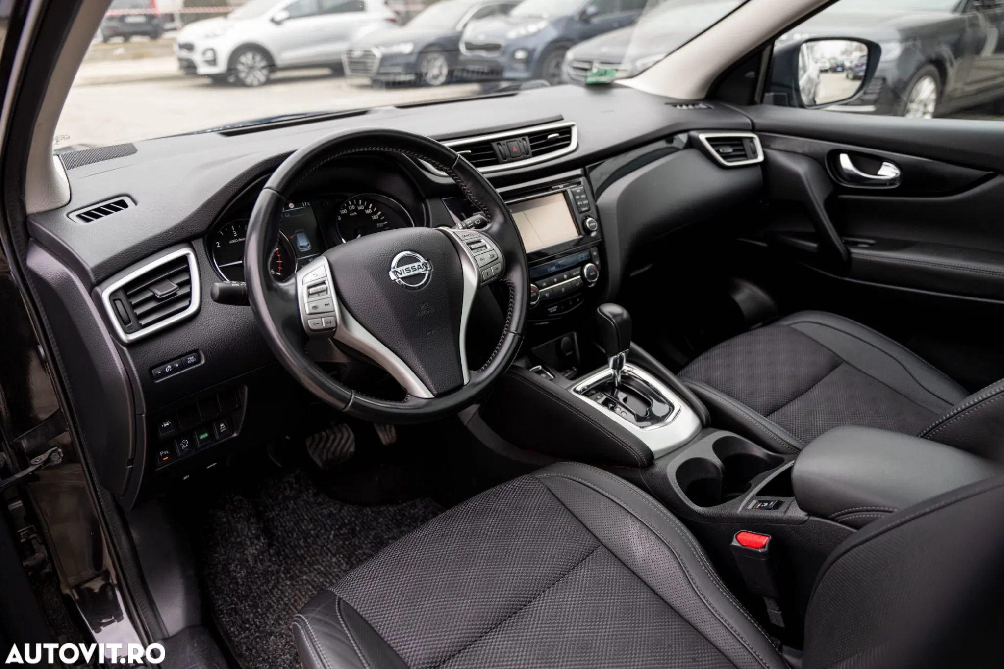 Nissan Qashqai 1.6 DCI Start/Stop X-TRONIC Tekna - 5