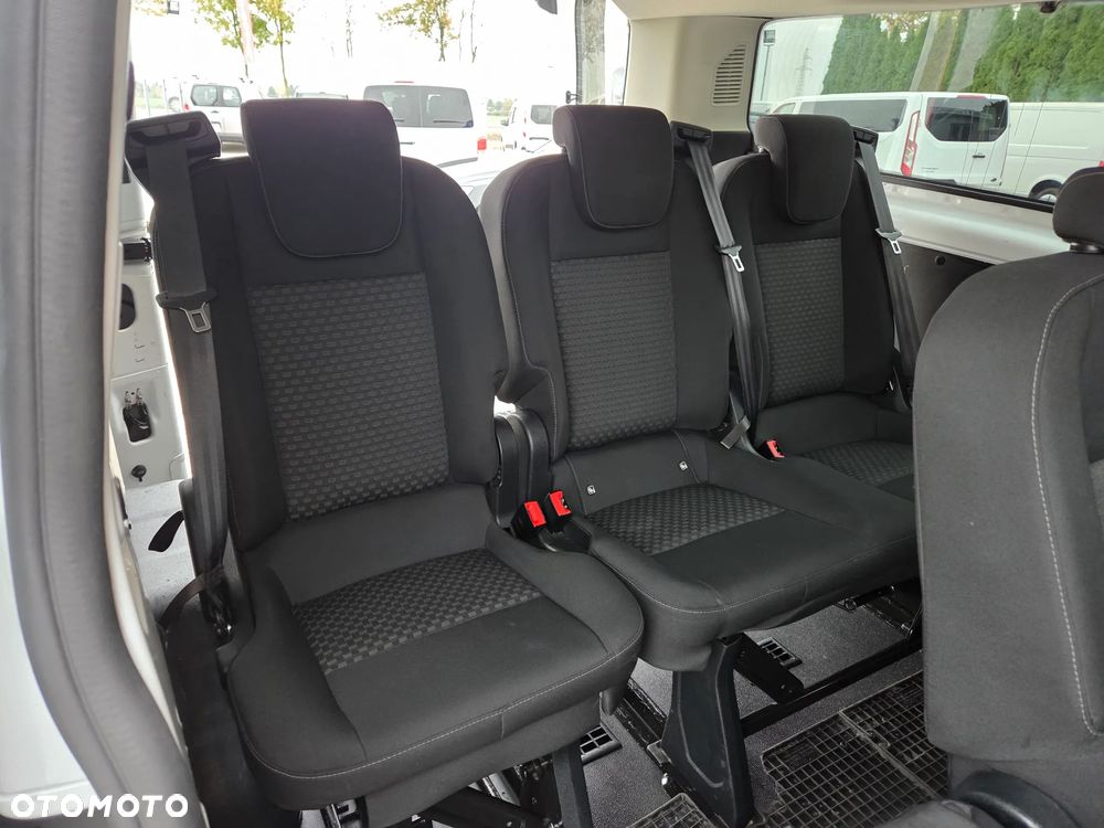 Ford Transit Custom - 22