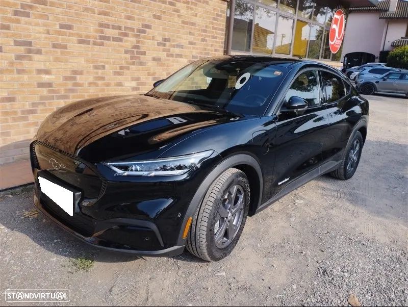 Ford Mustang Mach-E - 2