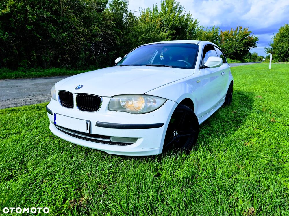 BMW Seria 1 116d DPF Edition Sport - 2