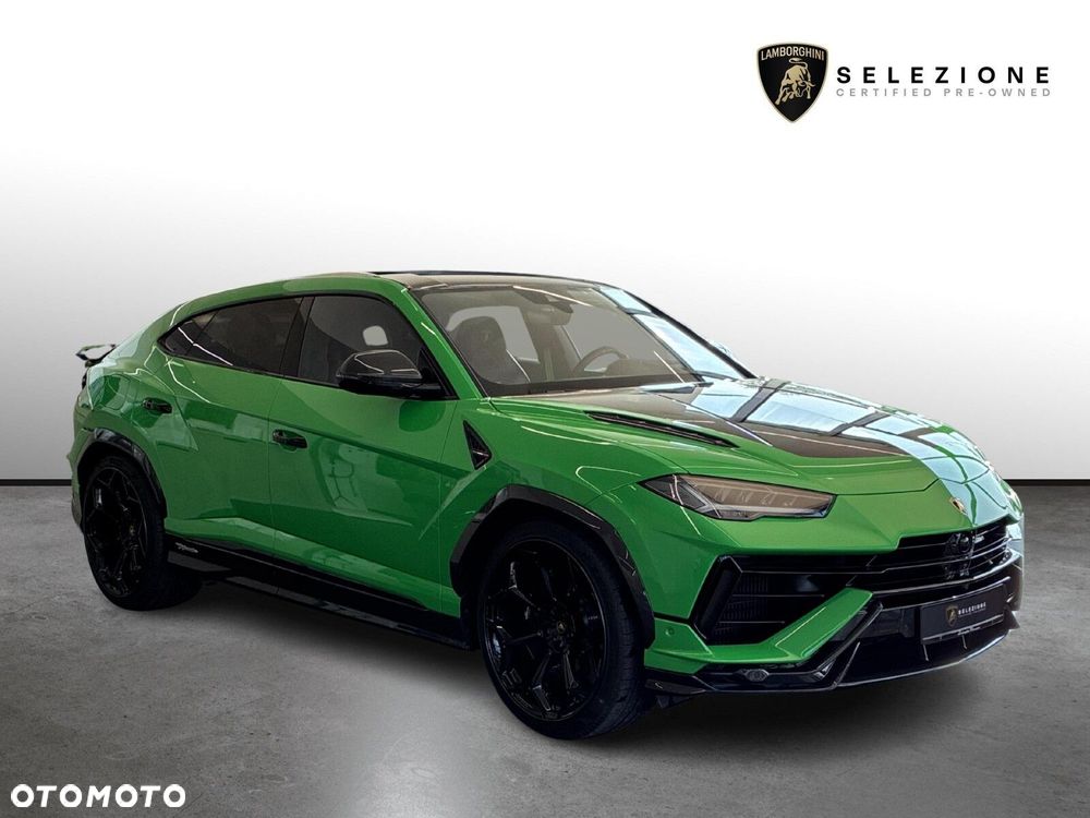 Lamborghini Urus - 1