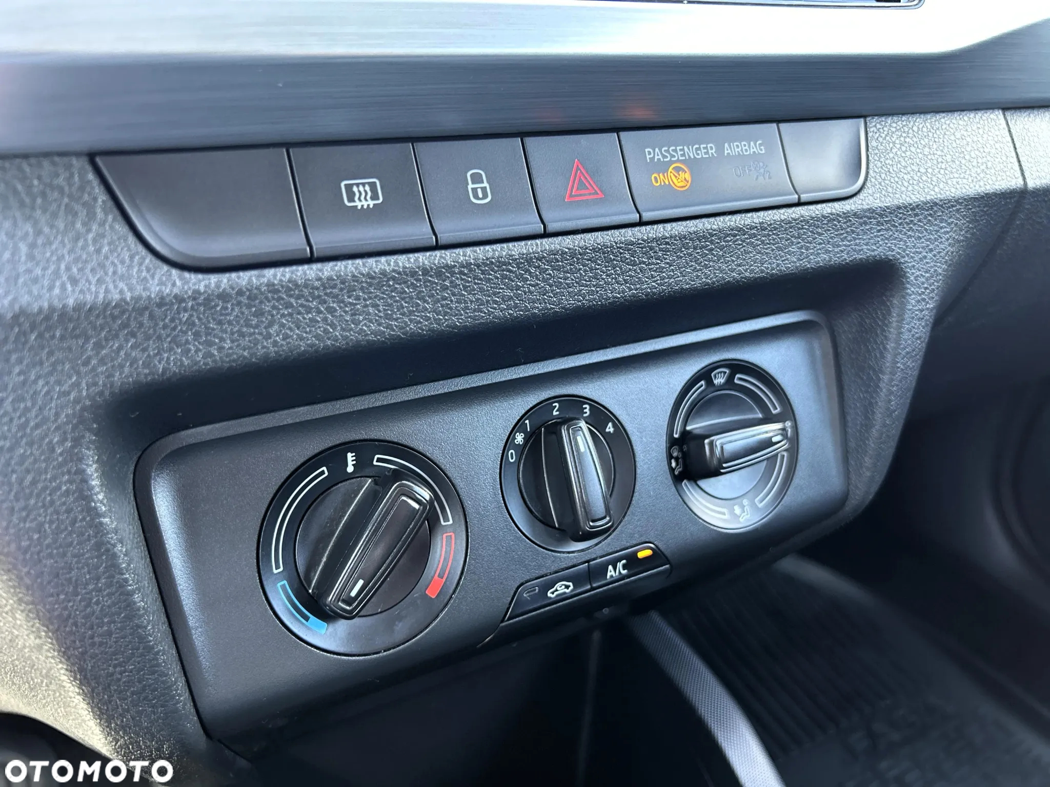 Skoda Fabia 1.0 TSI Ambition - 16