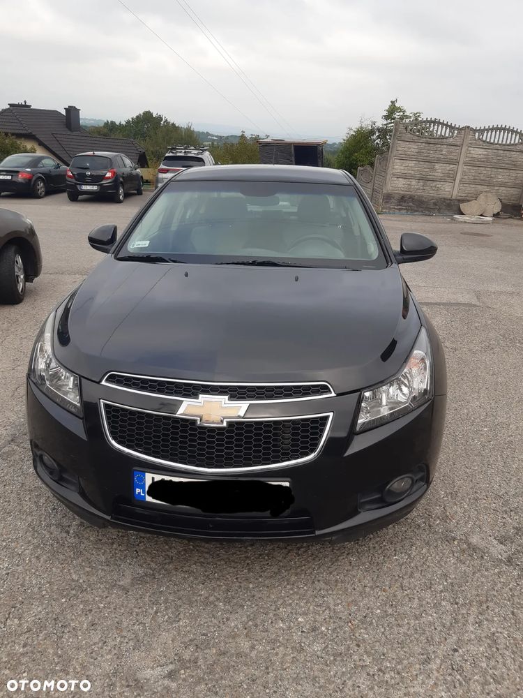 Chevrolet Cruze 1.6 Base - 16