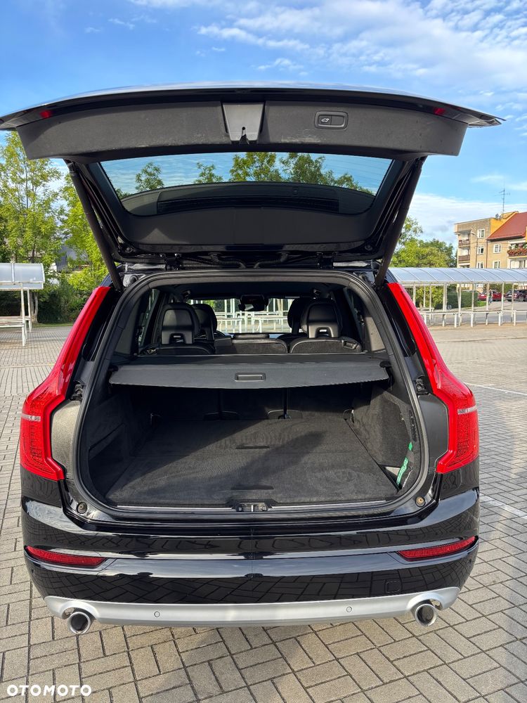 Volvo XC 90 D5 AWD Momentum - 15