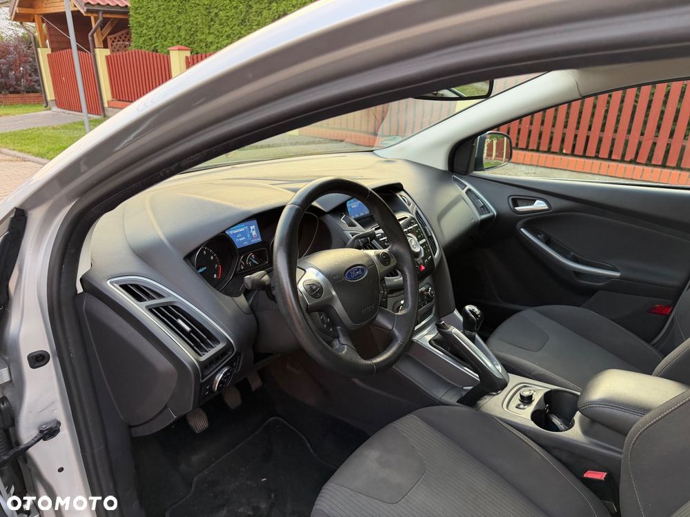 Ford Focus 1.6 Ti-VCT Titanium - 34