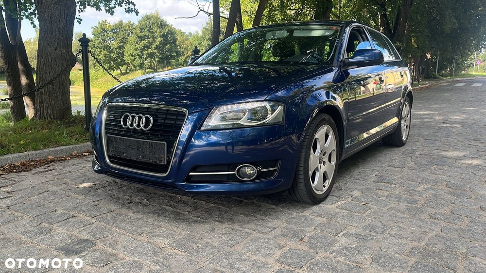 Audi A3 Sportback 1.6 TDI DPF Ambition - 1