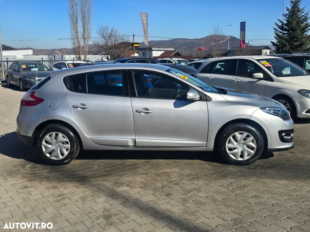 Renault Megane 1.5 dCI Intens - 6