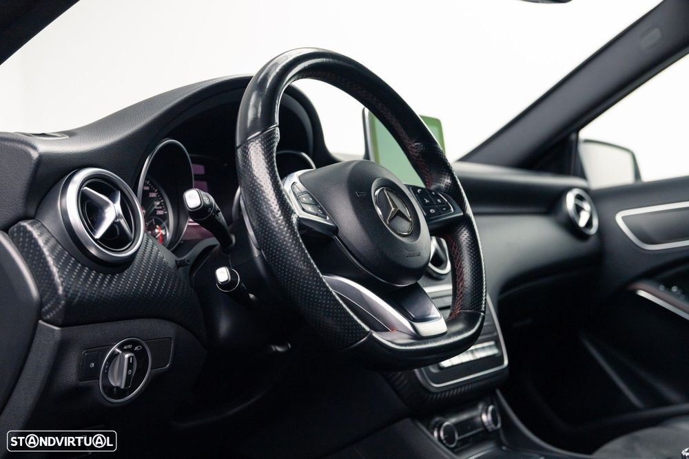 Mercedes-Benz A 220 d AMG Line Aut. - 24