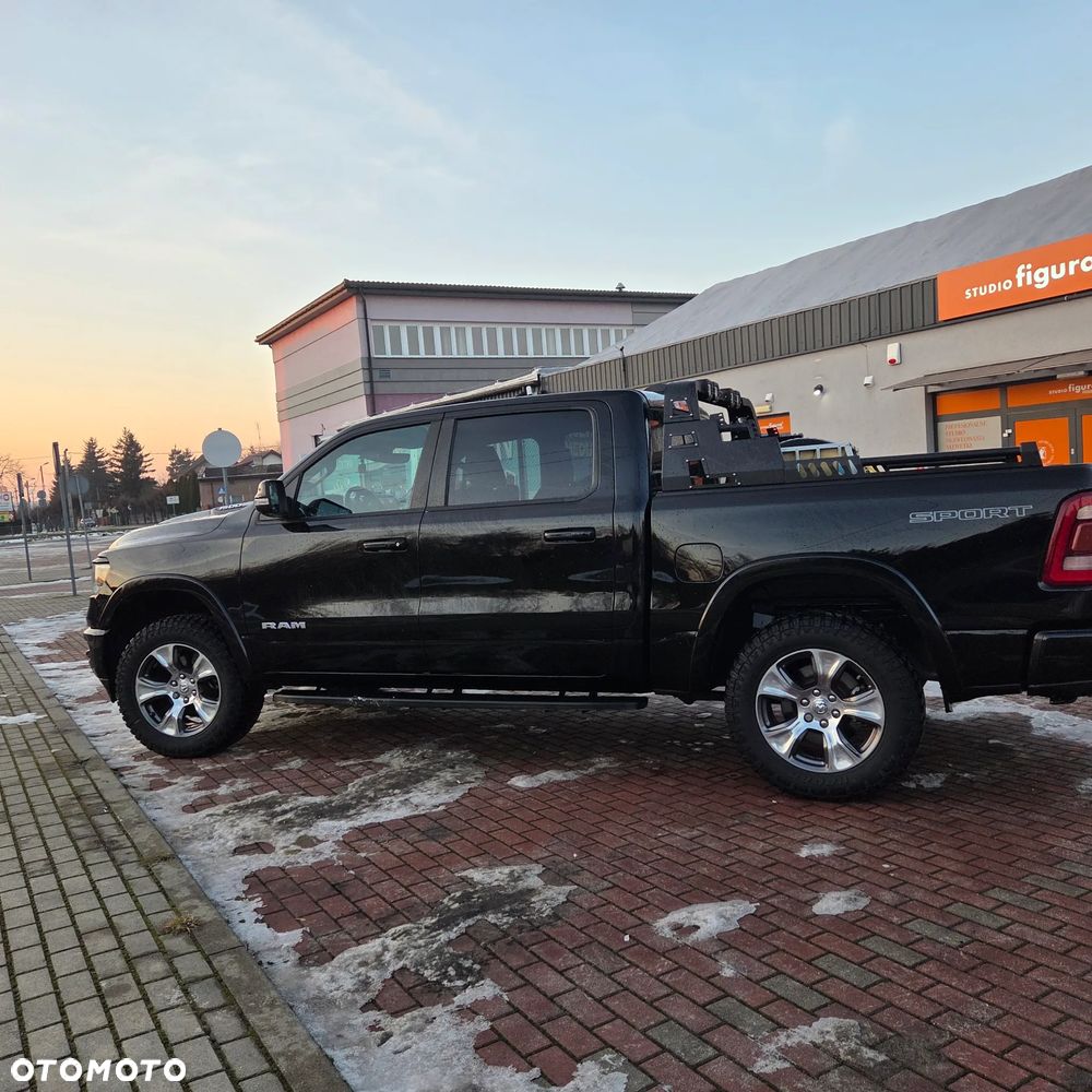 RAM 1500 5.7 Crew Cab Laramie - 7