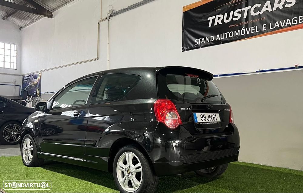 Chevrolet Aveo - 2
