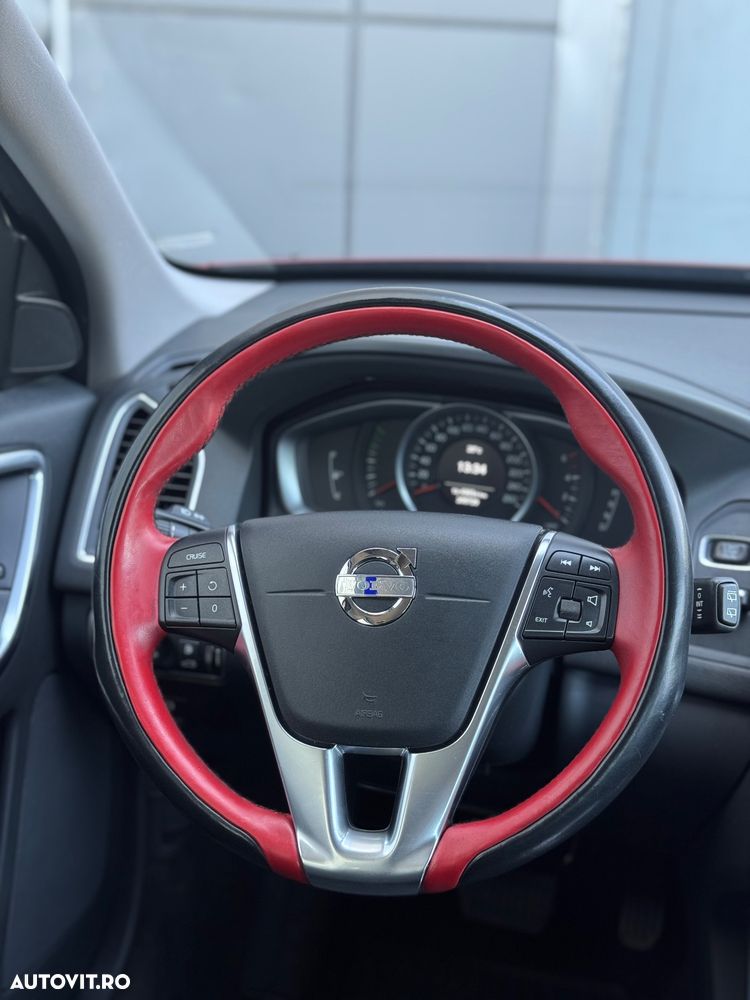 Volvo XC 60 - 18