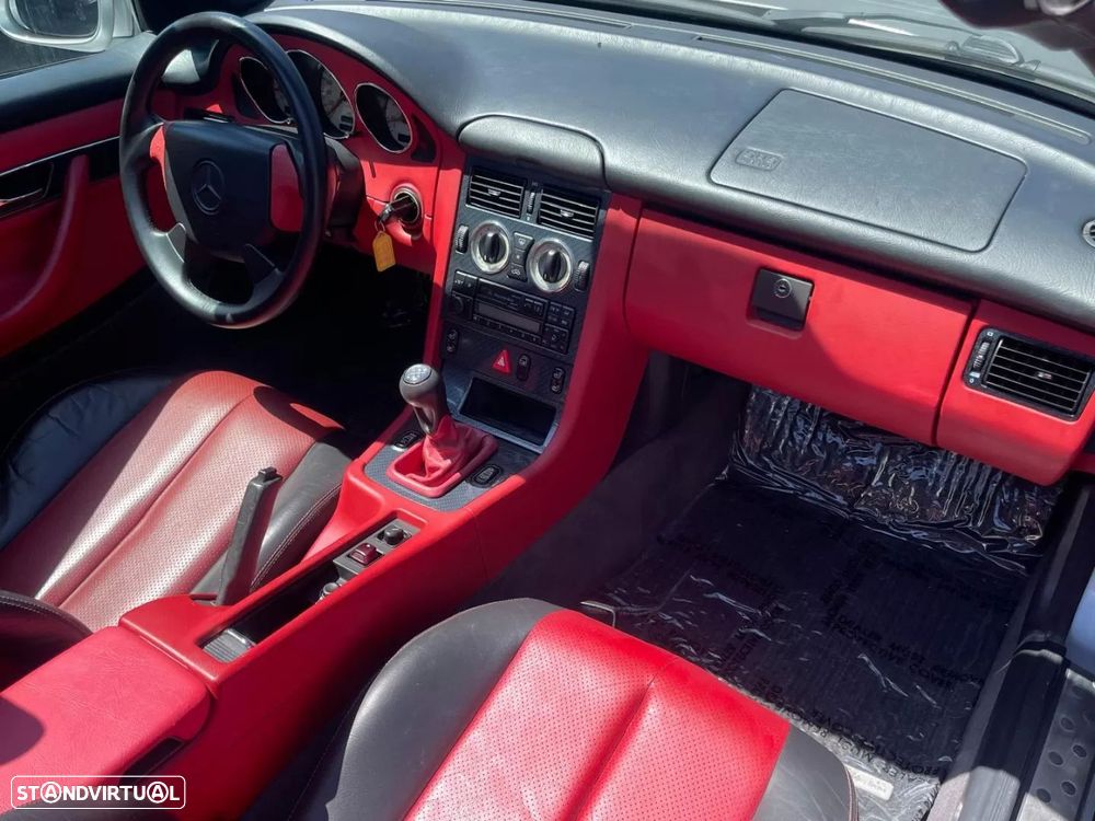 Mercedes-Benz SLK 200 Standard - 11