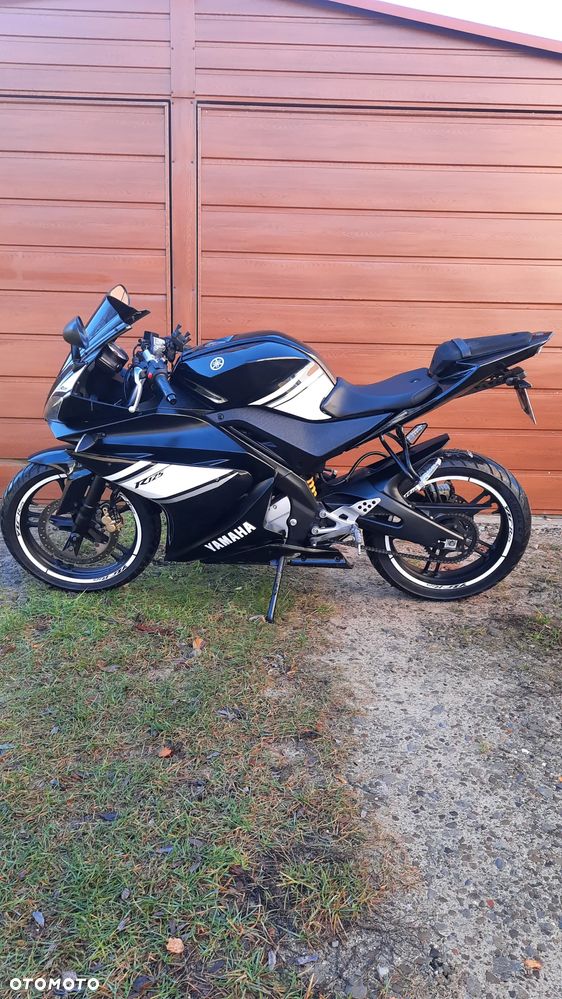 Yamaha YZF - 5