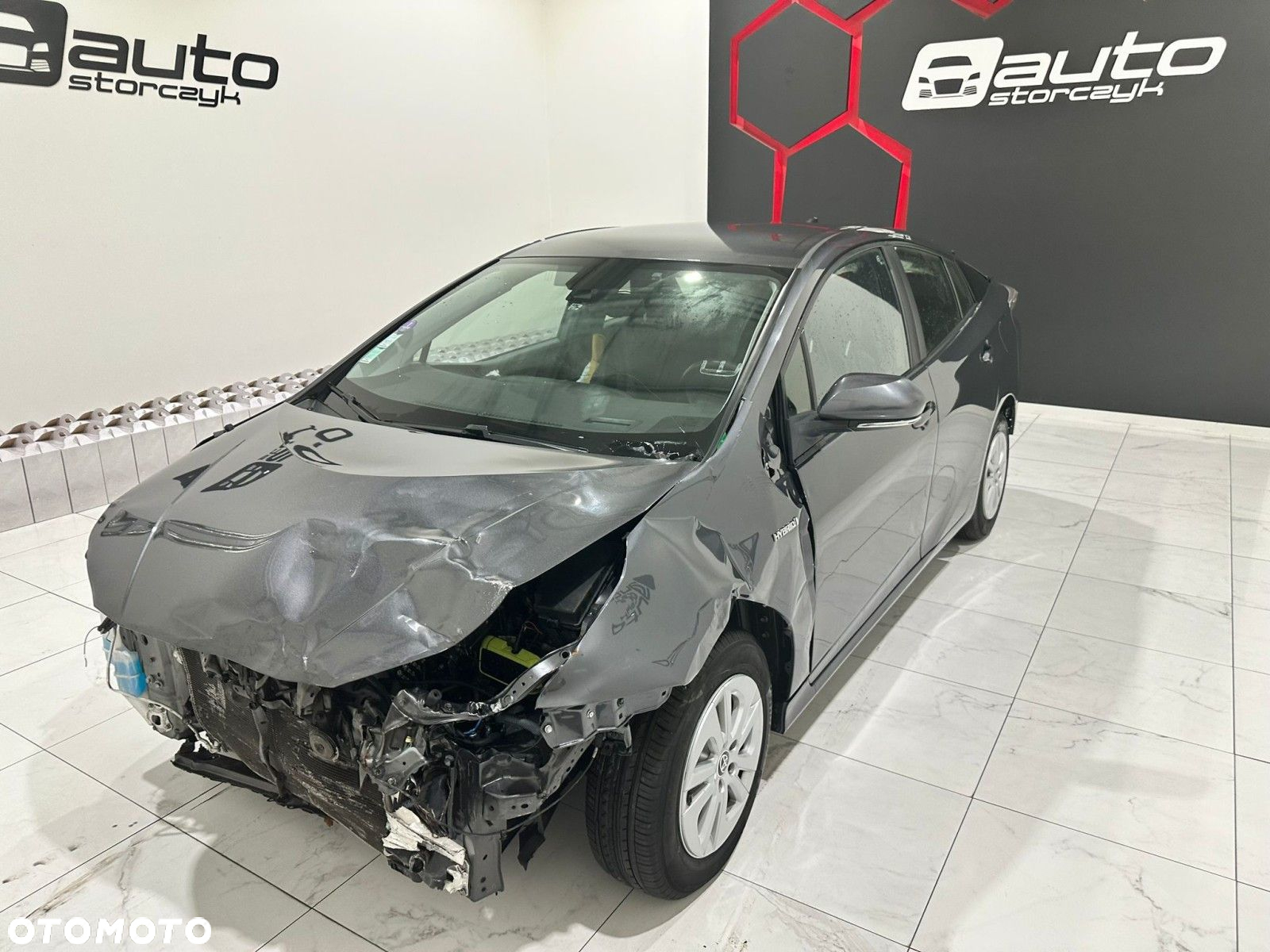 Toyota Prius - 11