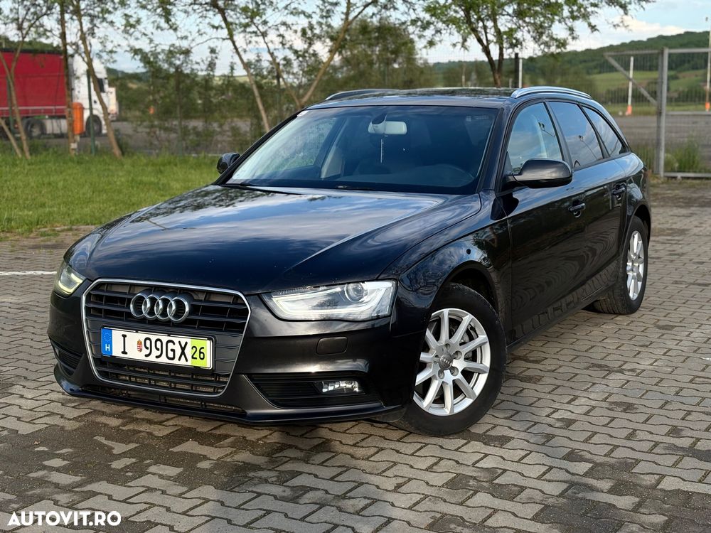 Audi A4 - 1