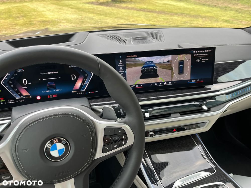 BMW X7 - 21