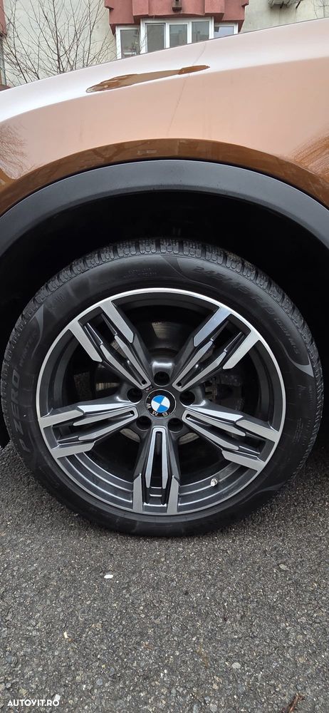 BMW X4 xDrive20i AT xLine - 12