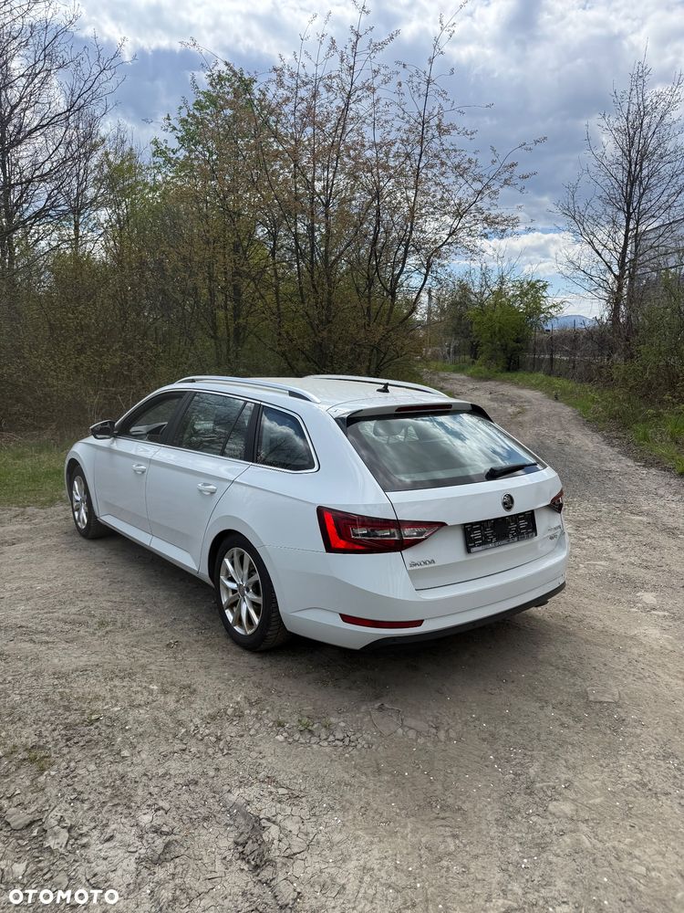 Skoda Superb 2.0 TDI 4x4 DSG Ambition - 7