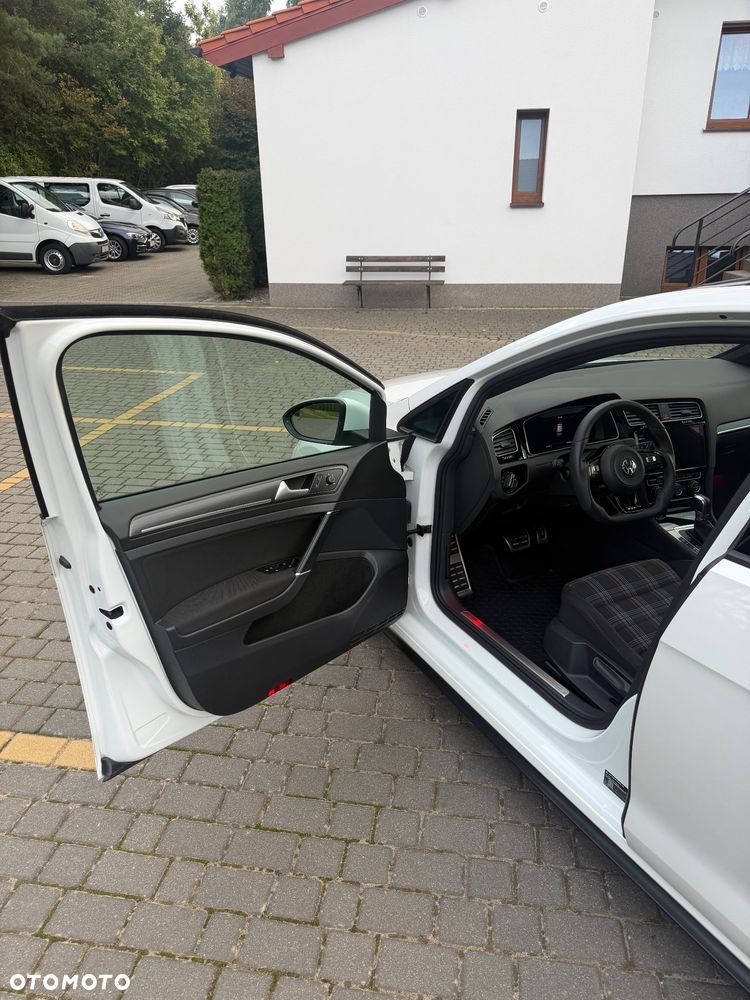 Volkswagen Golf GTI (BlueMotion Technology) DSG - 18