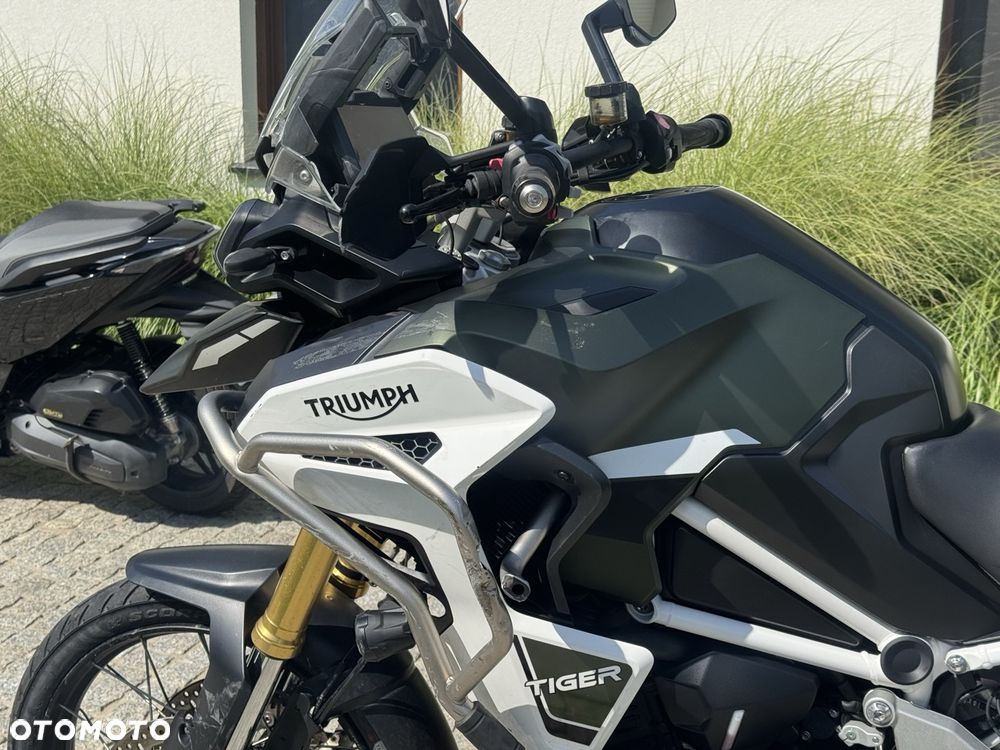 Triumph Tiger - 29