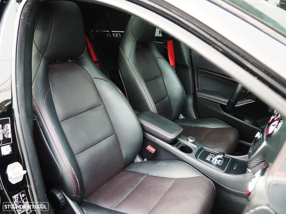 Mercedes-Benz A 45 AMG 4Matic Speedshift 7G-DCT Edition 1 - 24