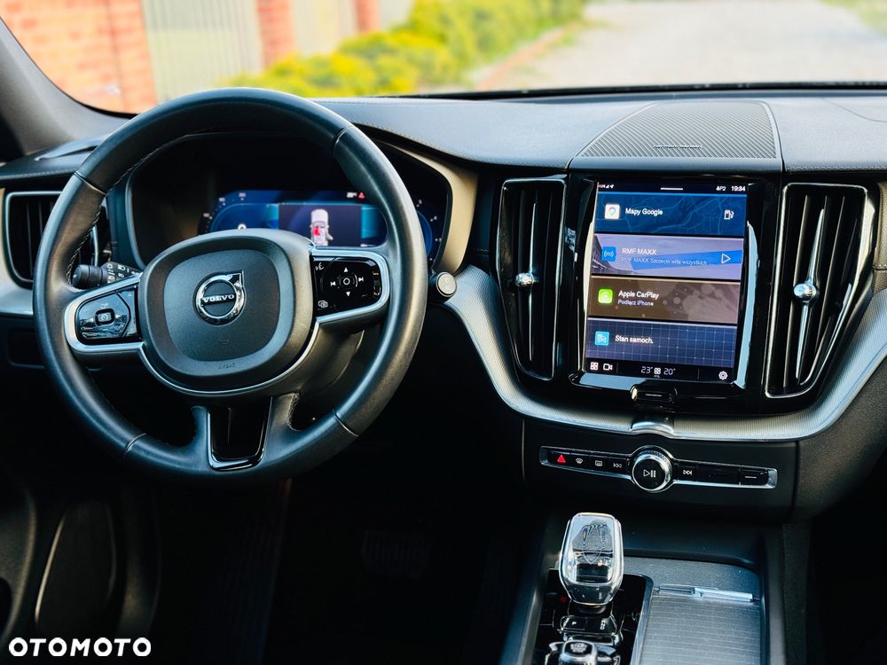 Volvo XC 60 B4 D AWD Geartronic RDesign - 24