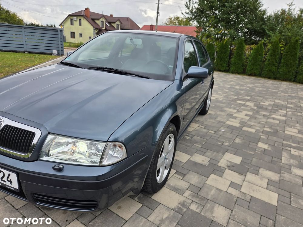 Skoda Octavia 1.8 T Elegance - 19