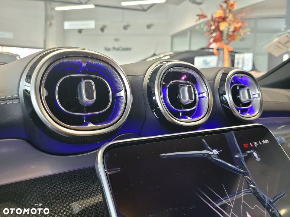 Mercedes-Benz CLE - 12