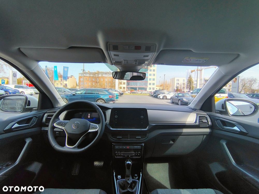 Volkswagen T-Cross - 17