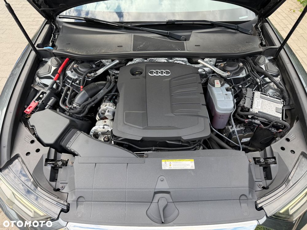 Audi A6 Avant 40 TDI quattro S tronic S line - 39