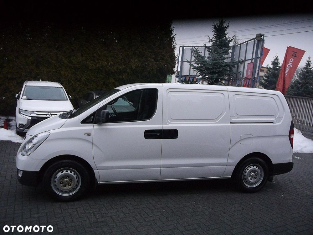 Hyundai H-1 - 10