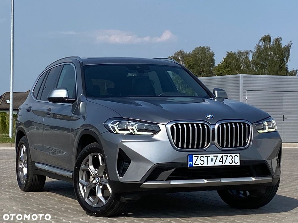 BMW X3 xDrive30i Advantage - 1