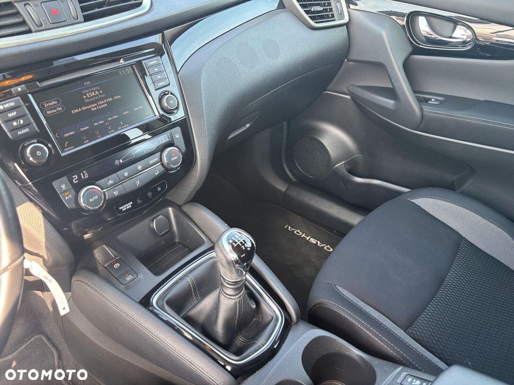Nissan Qashqai - 14