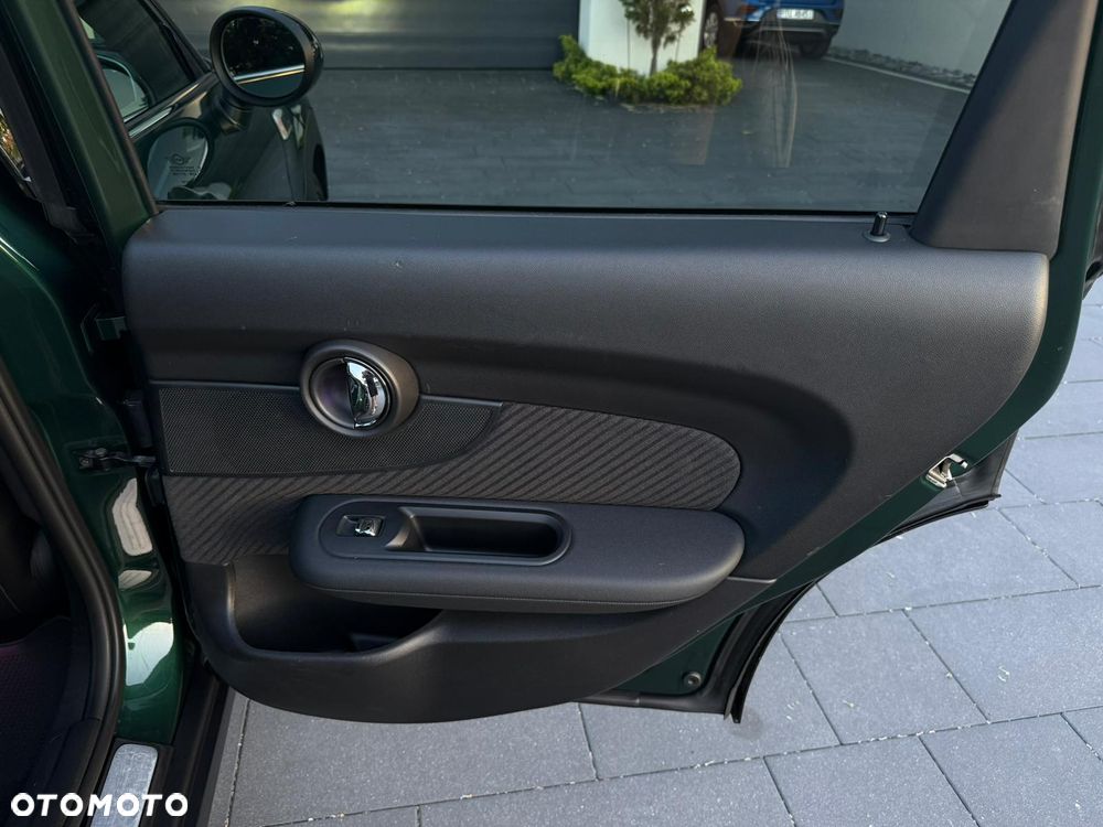 MINI Clubman Cooper D - 35