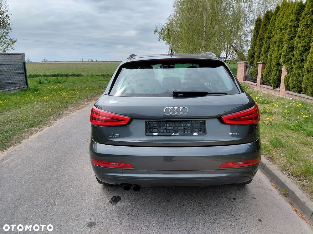 Audi Q3 1.4 TFSI S tronic - 11