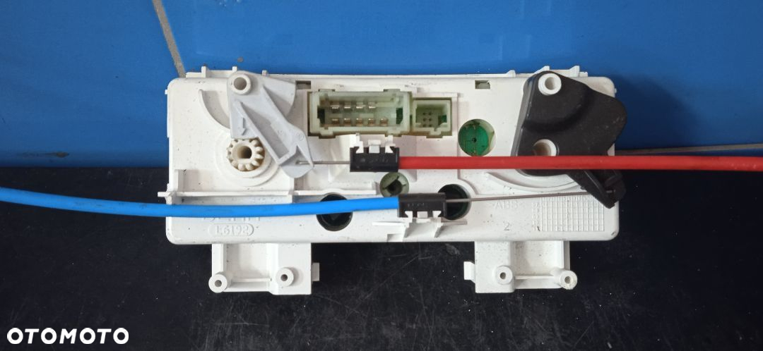 Panel przełącznik klimatyzacji Citroen C4 H5792B5RF - 2